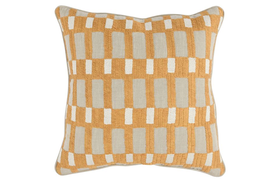 Jaxon Pillow
