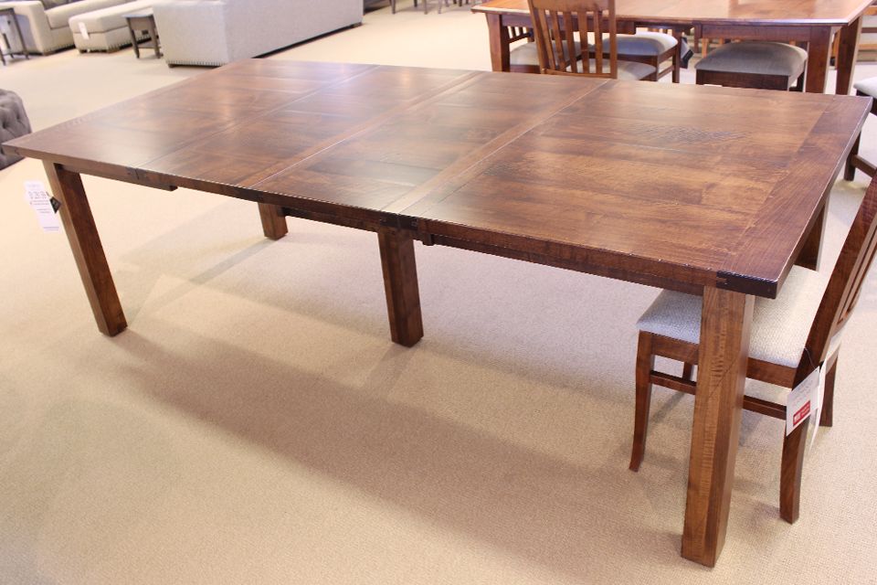 Dining Room Table With Two Leaves