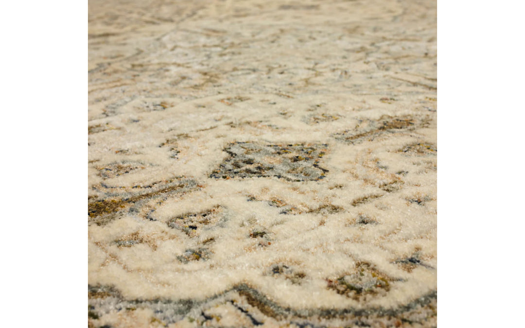 Divina Gloriana Cream by Karastan 2.6 X 7.10 Runner Rug