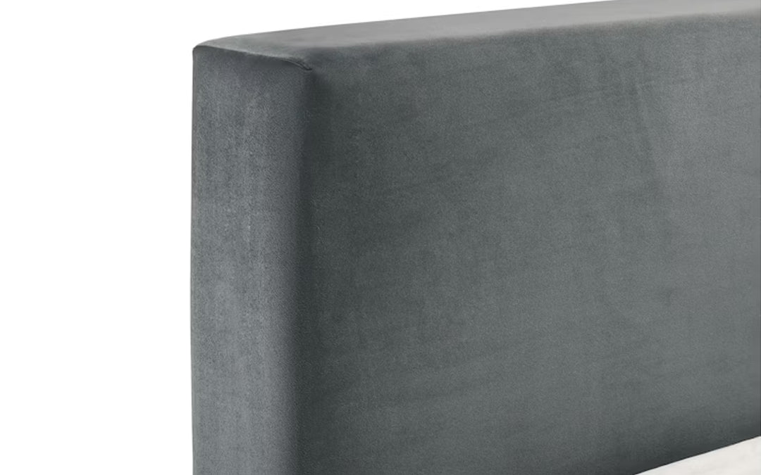 Brookhaven Upholstered Full Bed