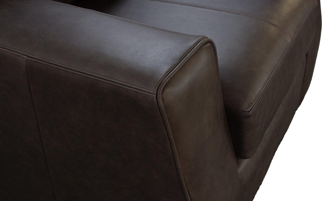 Decor-Rest Leather Chair