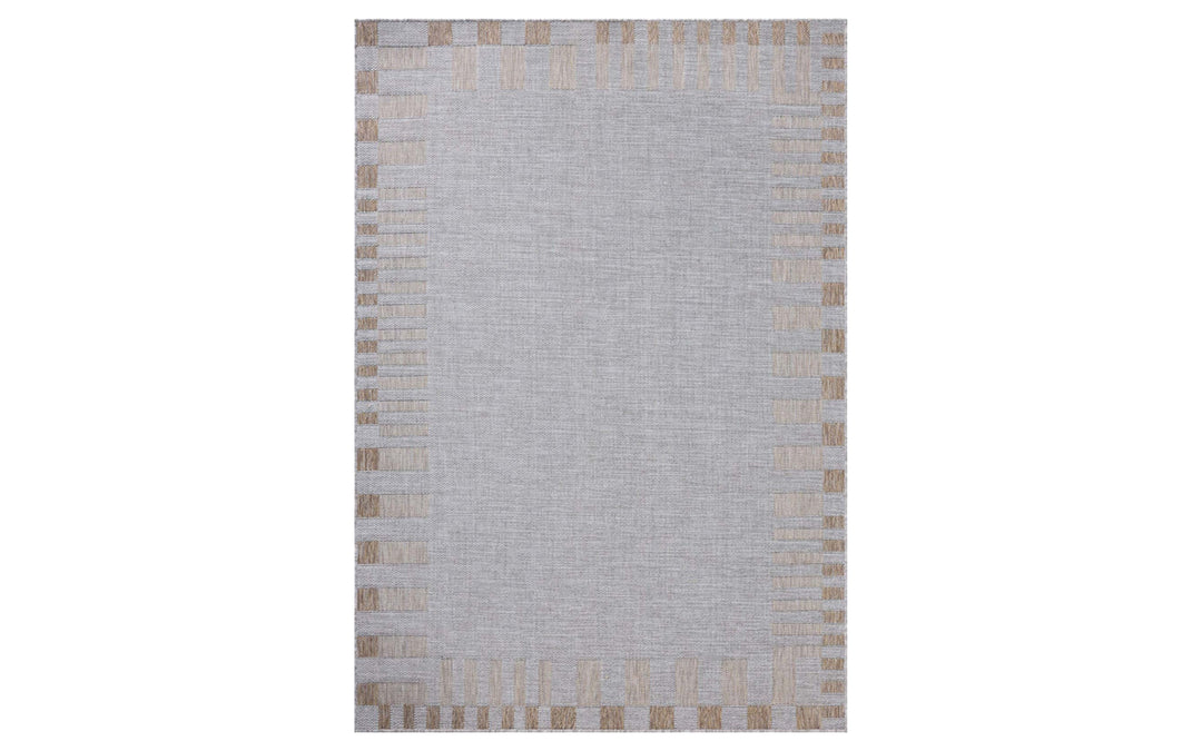 Loloi Teagan Collection Silver & Natural 5.3 x 7.6 Area Rug