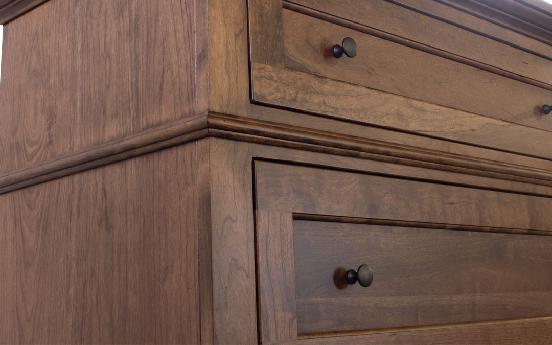 Sap Cherry Chest