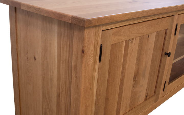 Rustic Flat Swan White Oak Media COnsole