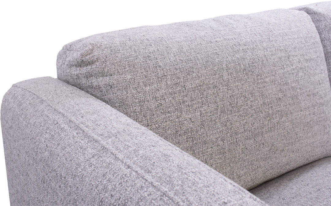 Violino Upholstered Loveseat