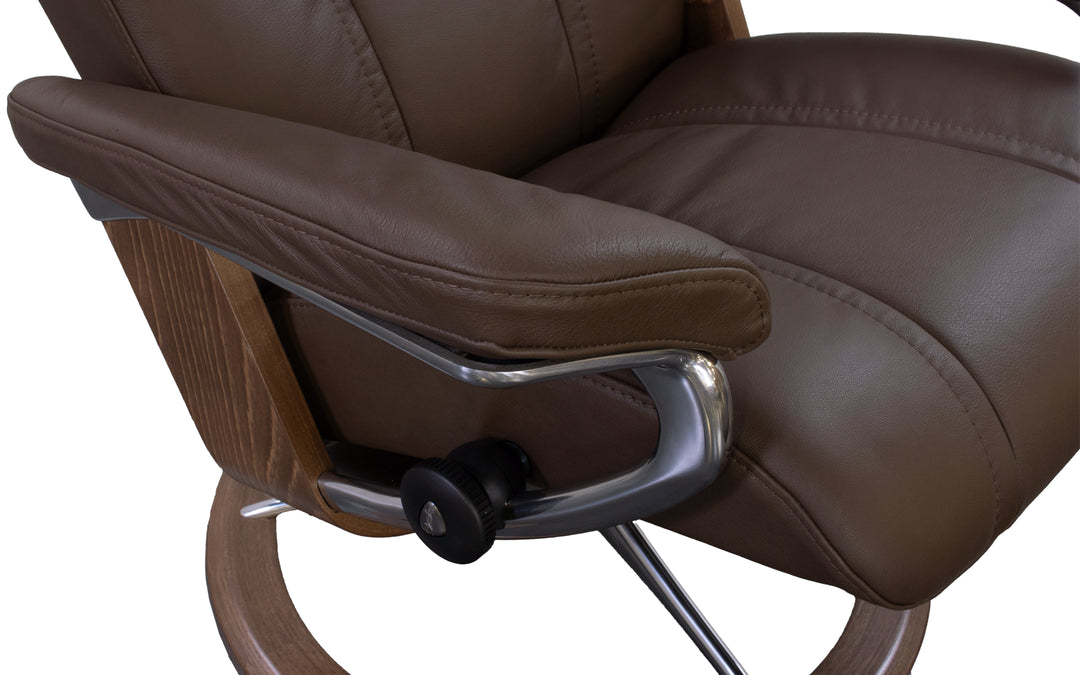 Ekornes Stressless Wing Chair And Ottoman
