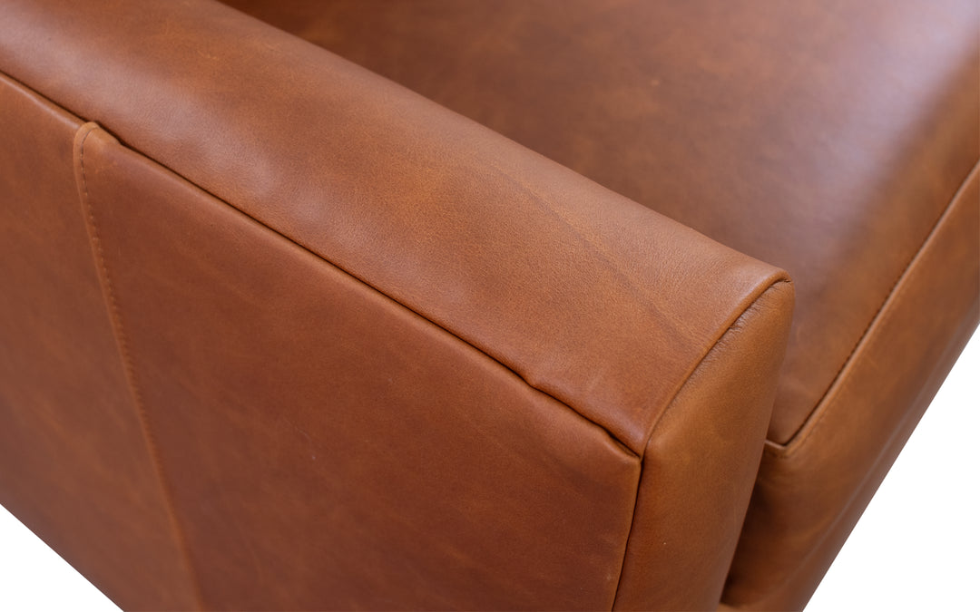 Stone & Leigh Enzo Lether Push Back Recliner