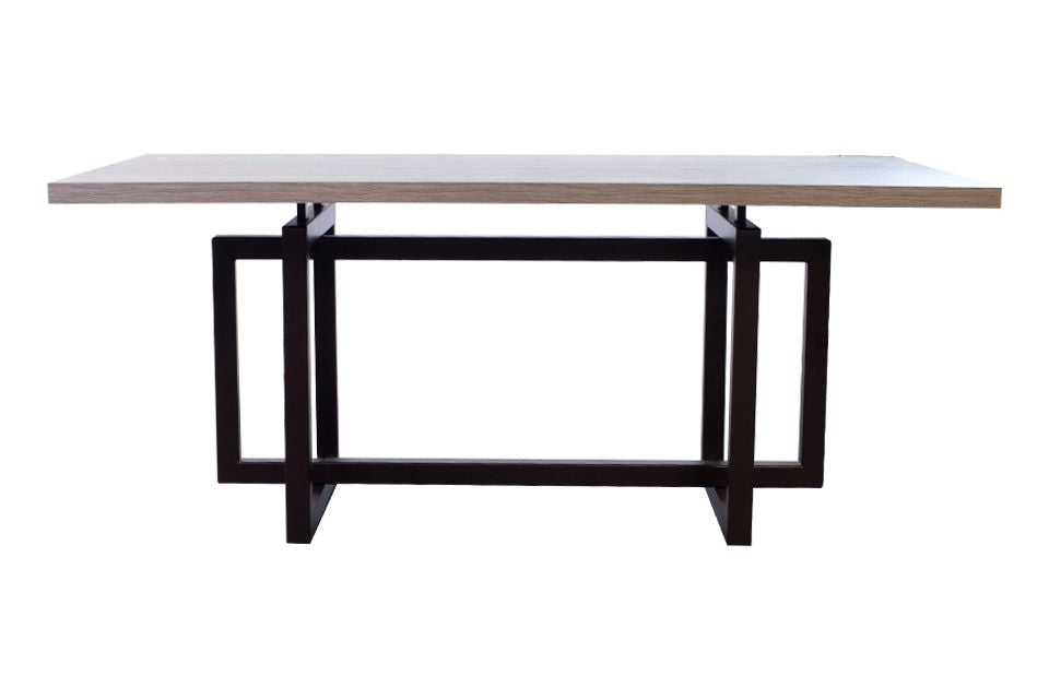 Amisco Ezra Dining Table – Redekers