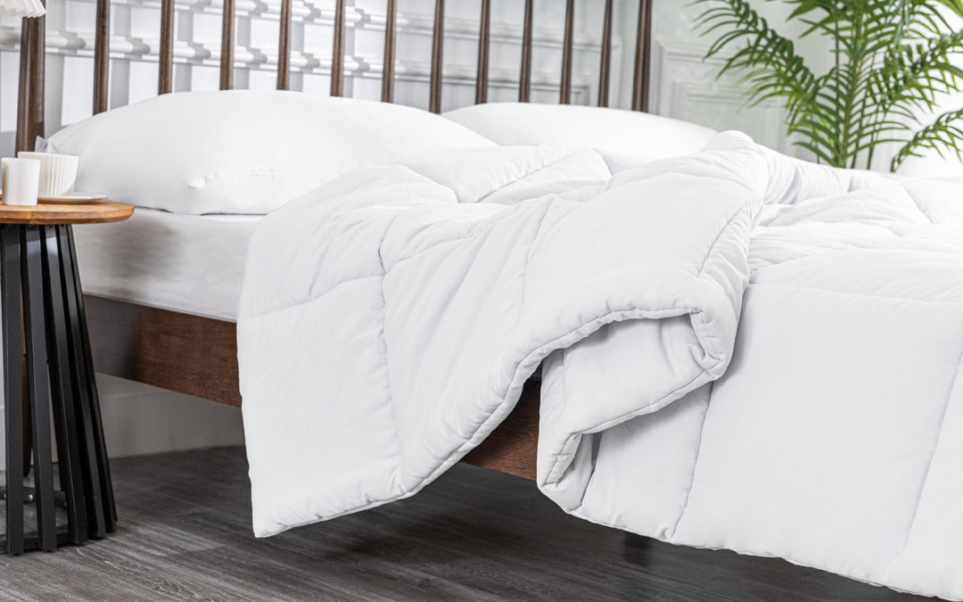 MLILY Soft Washed Down Alternative Comforter - White